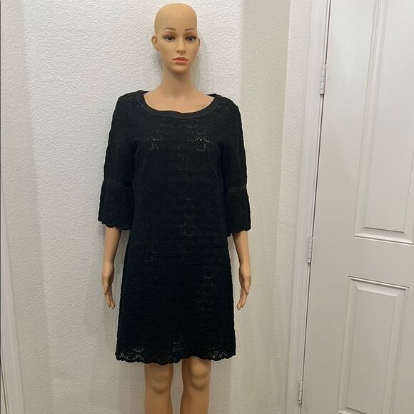 ECI Black Sheath Mini Dress Sz 6 Bell Sleeve Scallop Crotchet Ribbon Accent - Picture 1 of 11